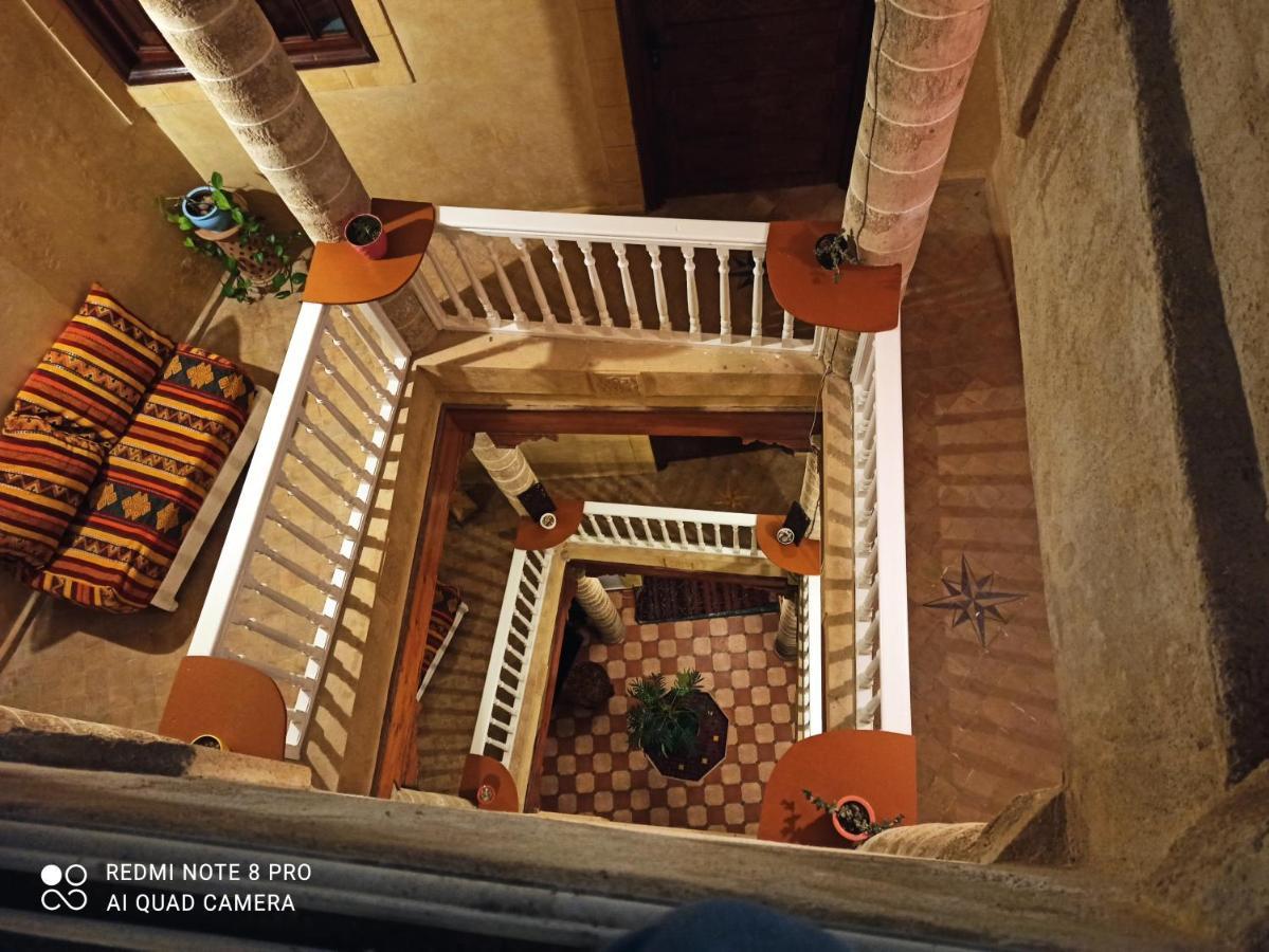 Riad La Rose Des Vents Essaouira Bagian luar foto