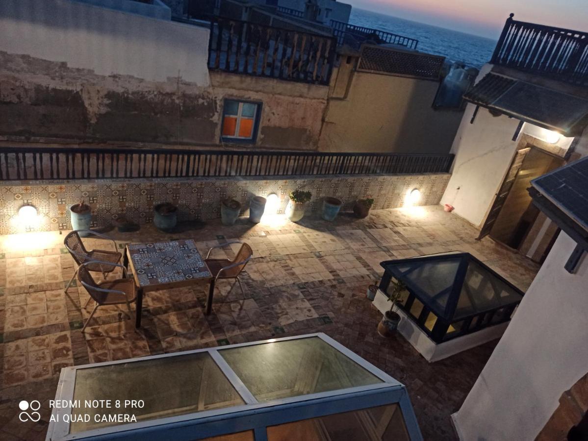 Riad La Rose Des Vents Essaouira Bagian luar foto